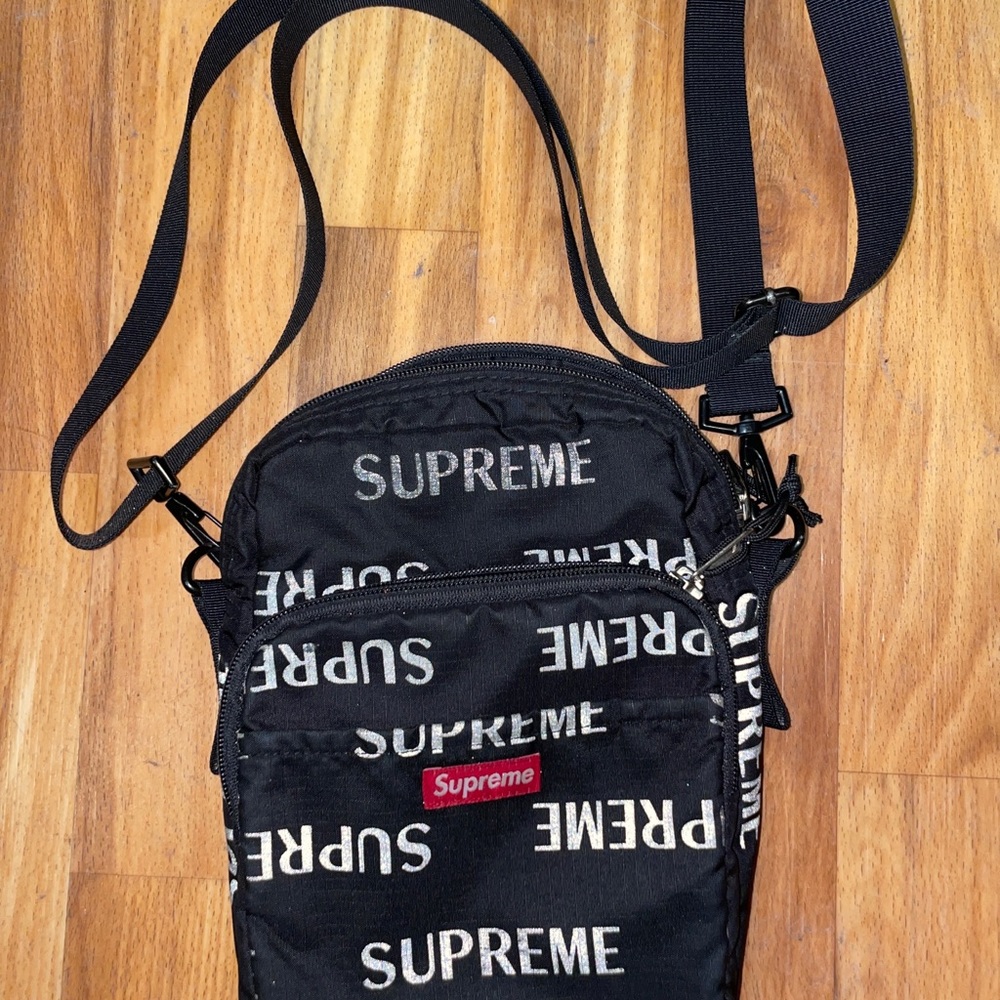 Supreme 3M Reflective Repeat Shoulder Bag Black 100% Authentic